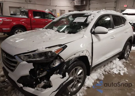 2018 Hyundai Tucson Sel из США, поврежденный, VIN KM8J3CA48JU620082